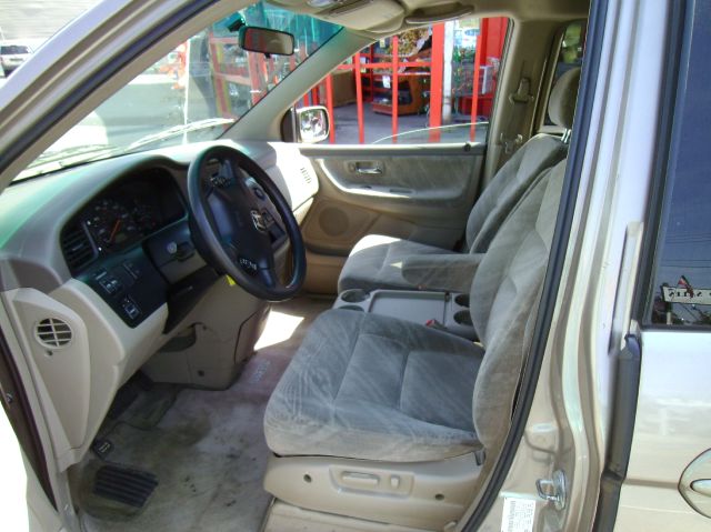 Honda Odyssey Open-top MiniVan