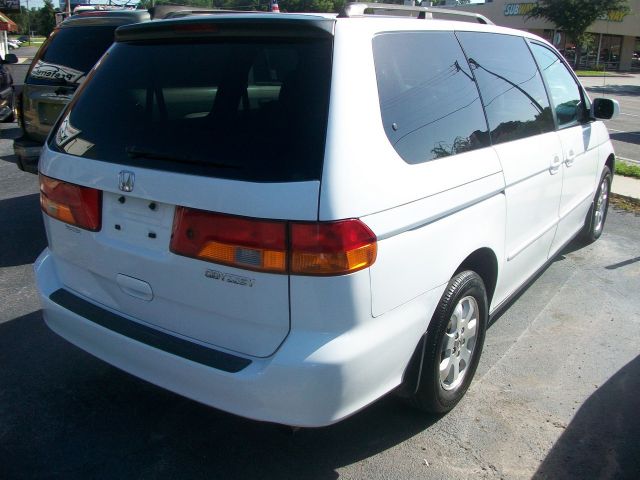 Honda Odyssey 2003 photo 1