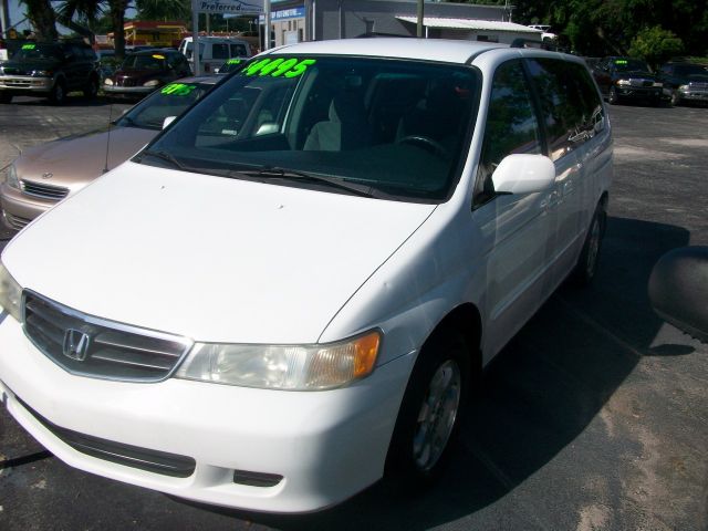 Honda Odyssey 2003 photo 3