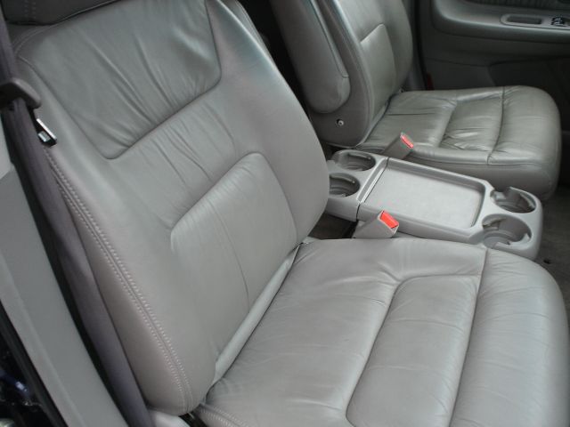 Honda Odyssey 2003 photo 23