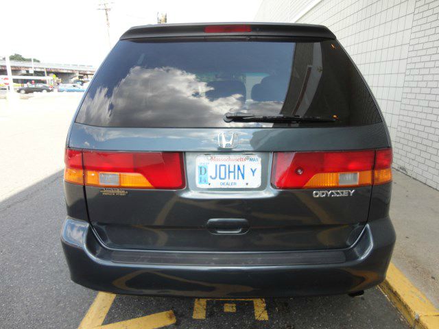 Honda Odyssey 2003 photo 3