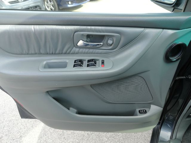 Honda Odyssey 2003 photo 6