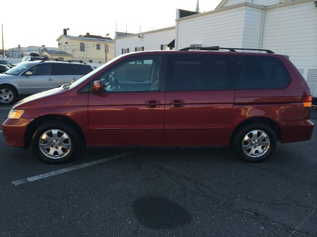 Honda Odyssey 2003 photo 3