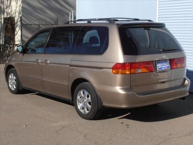 Honda Odyssey 2003 photo 1