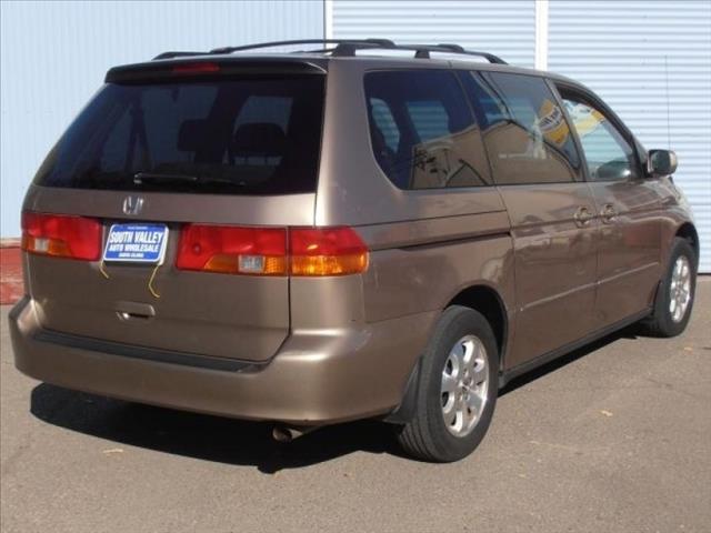 Honda Odyssey 2003 photo 2