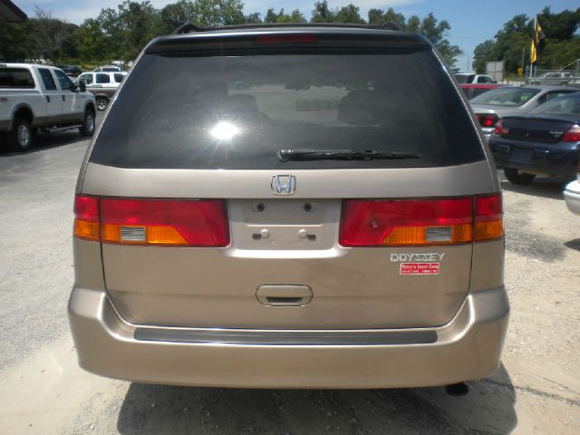 Honda Odyssey 2003 photo 2