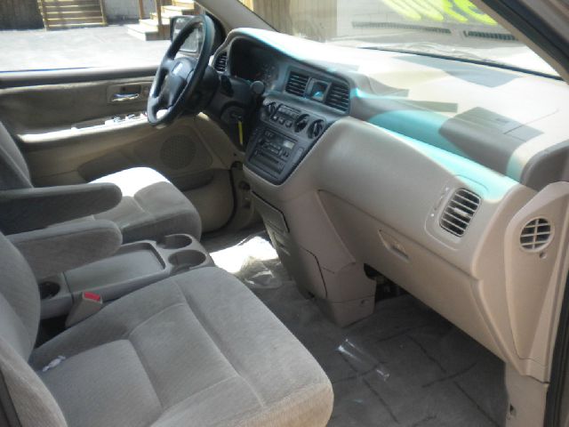 Honda Odyssey 2003 photo 4