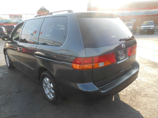 Honda Odyssey 2003 photo 1