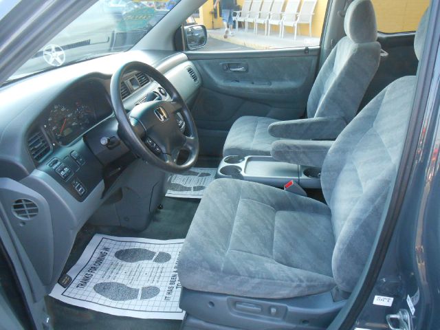 Honda Odyssey 2003 photo 14