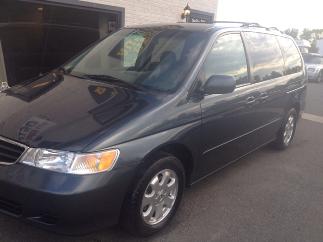 Honda Odyssey 2003 photo 3