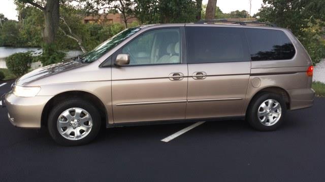 Honda Odyssey 2003 photo 3