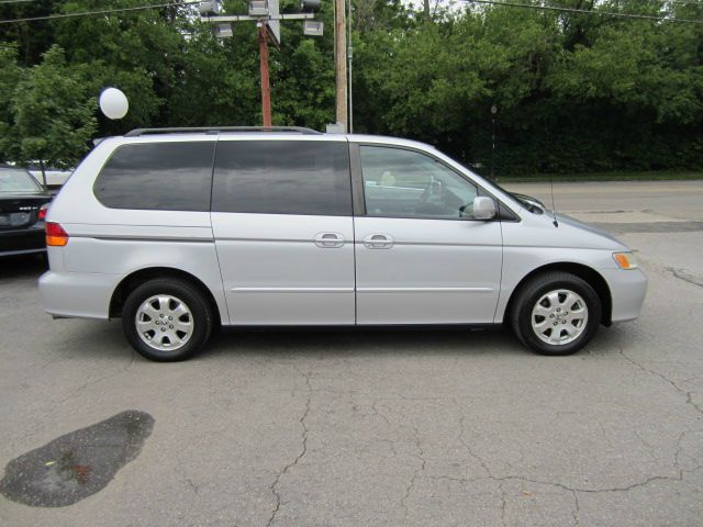 Honda Odyssey 2003 photo 11