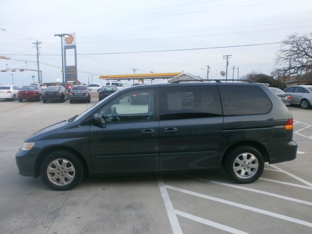 Honda Odyssey 2003 photo 4