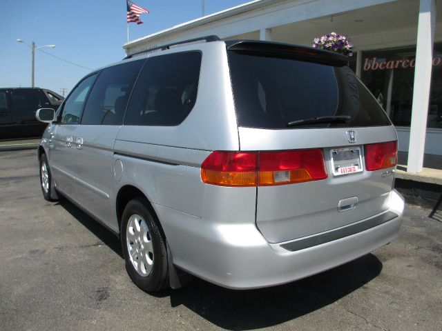 Honda Odyssey 2003 photo 3