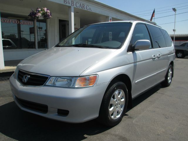 Honda Odyssey 2003 photo 4