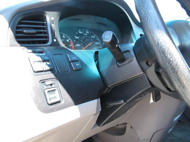 Honda Odyssey 2003 photo 10