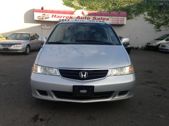 Honda Odyssey 2003 photo 1