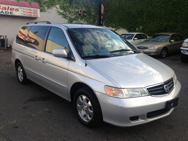 Honda Odyssey 2003 photo 4