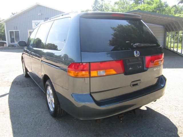 Honda Odyssey 2003 photo 3