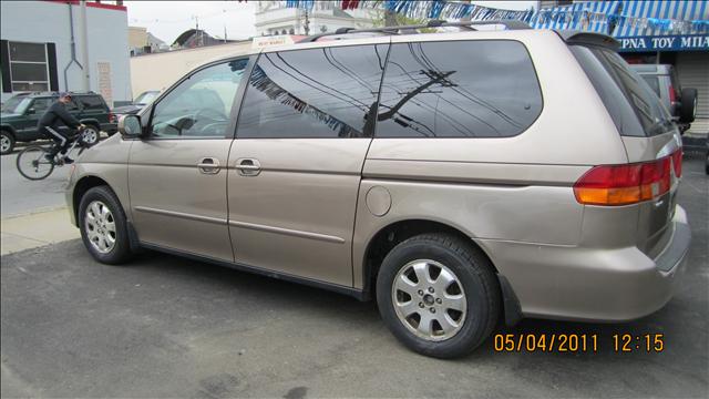 Honda Odyssey Z85 LS MiniVan