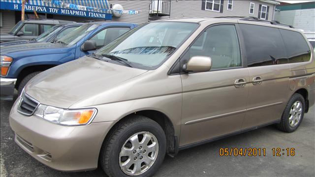 Honda Odyssey 2003 photo 1