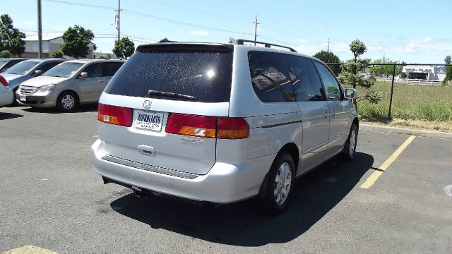 Honda Odyssey 2003 photo 4