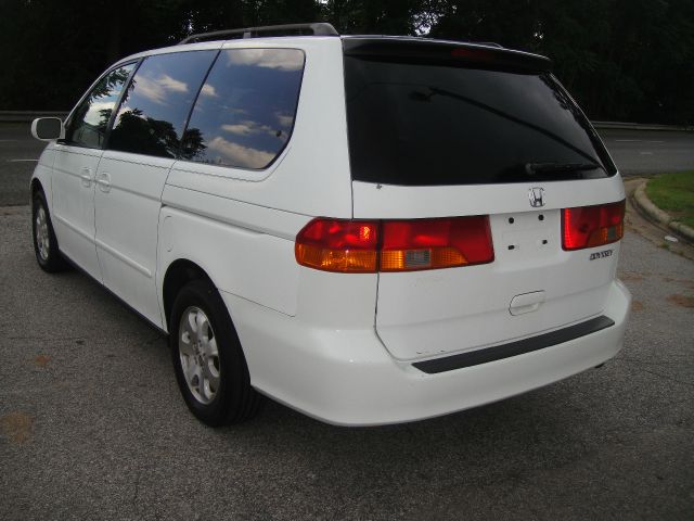 Honda Odyssey 2003 photo 1