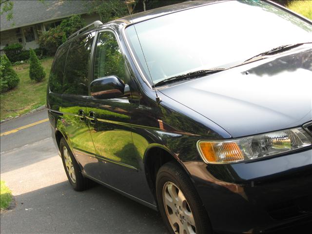 Honda Odyssey 2003 photo 1