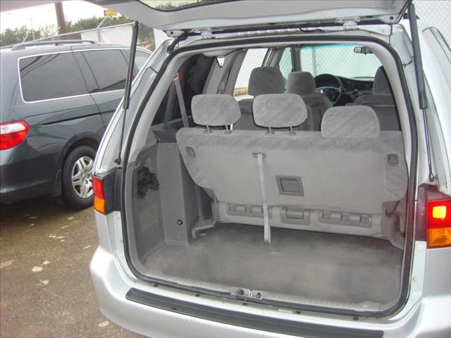 Honda Odyssey 2003 photo 7