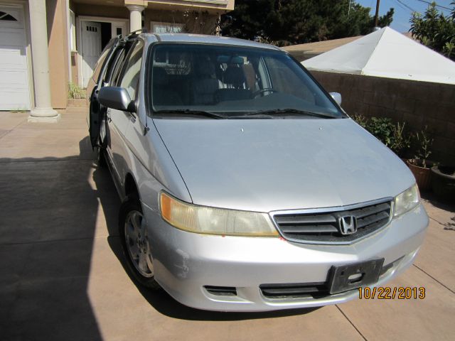 Honda Odyssey 2003 photo 4