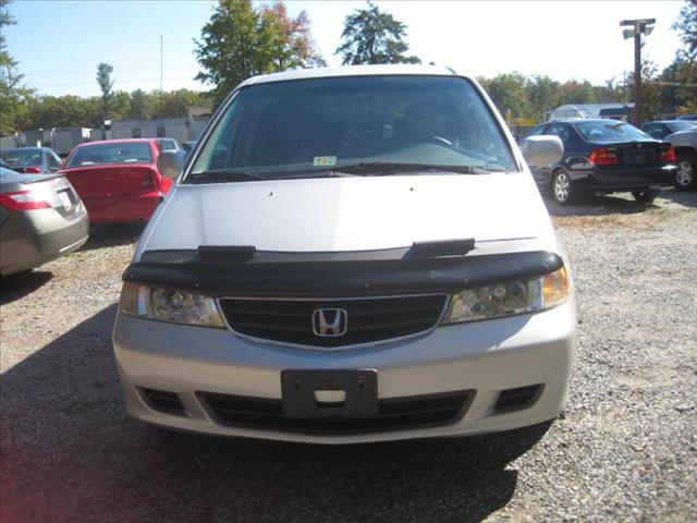 Honda Odyssey 2003 photo 3