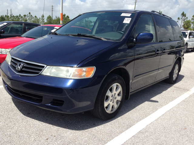 Honda Odyssey 2003 photo 1