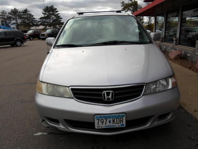 Honda Odyssey 2003 photo 2