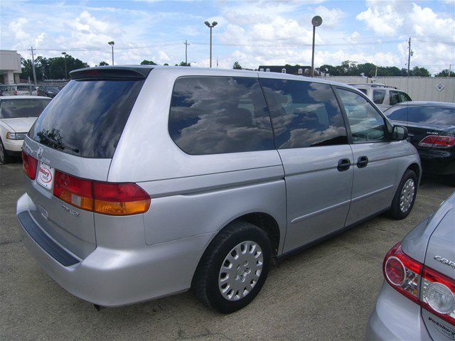 Honda Odyssey 2003 photo 1