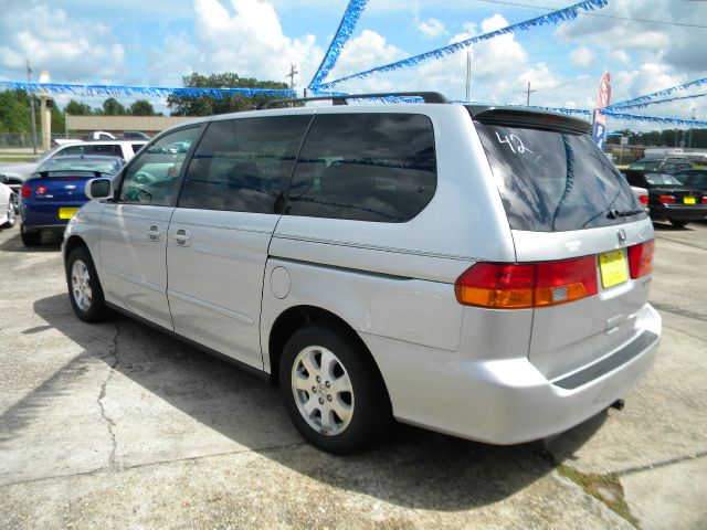 Honda Odyssey 2003 photo 4