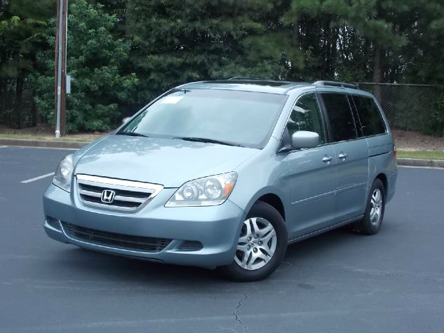 Honda Odyssey 2003 photo 3