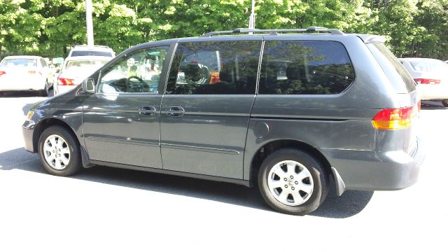 Honda Odyssey 2003 photo 3