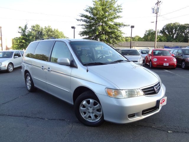 Honda Odyssey 2003 photo 2