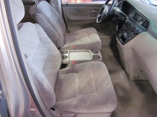 Honda Odyssey 2003 photo 5