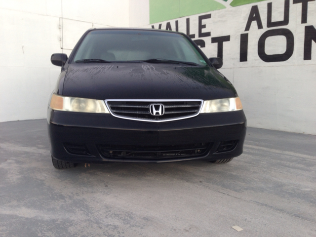 Honda Odyssey 2003 photo 1