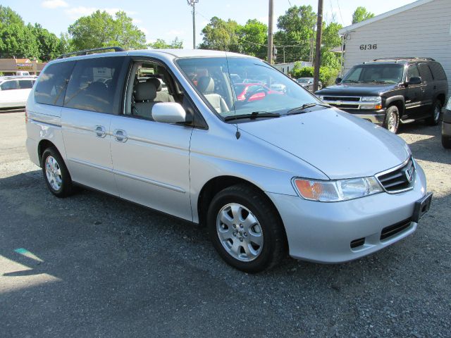 Honda Odyssey 2003 photo 3