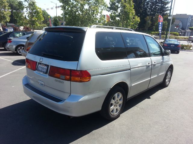 Honda Odyssey 2003 photo 13