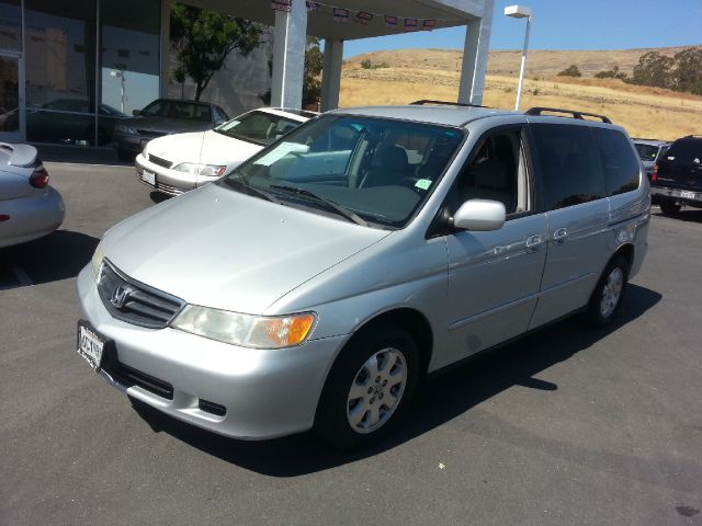 Honda Odyssey 2003 photo 5