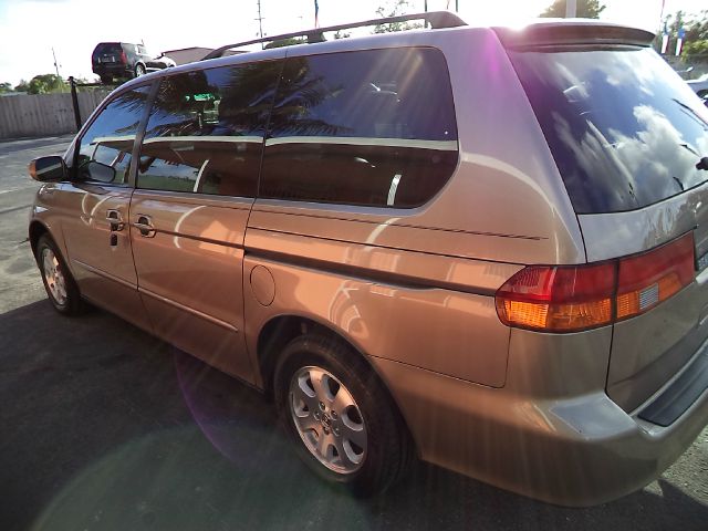 Honda Odyssey 2003 photo 4