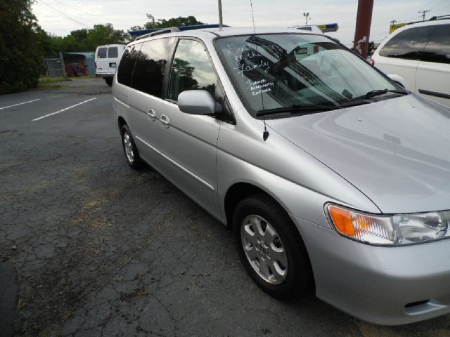 Honda Odyssey 2003 photo 1