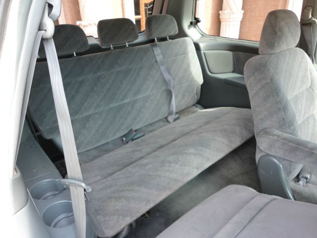 Honda Odyssey 2003 photo 5