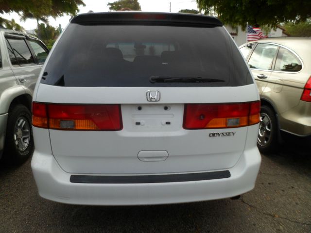 Honda Odyssey 2003 photo 4