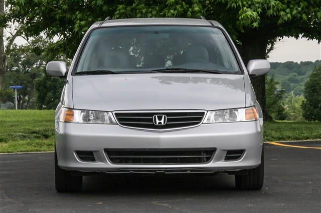 Honda Odyssey 2003 photo 13