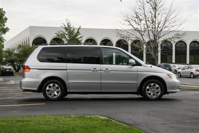 Honda Odyssey 2003 photo 8