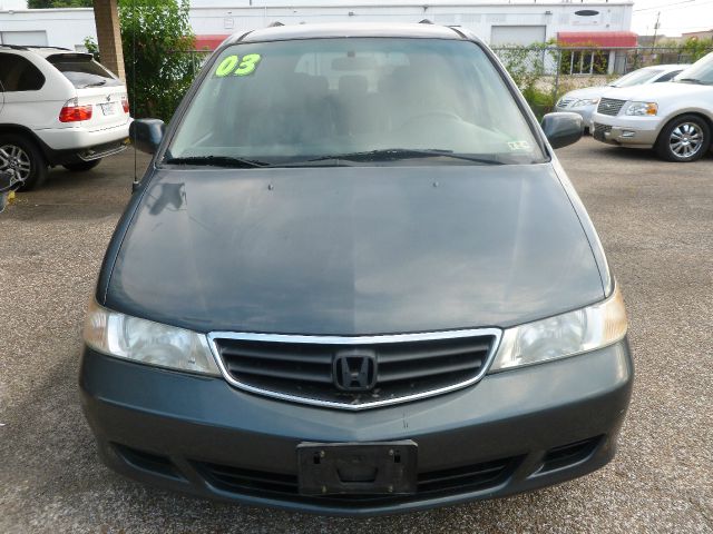 Honda Odyssey 2003 photo 30